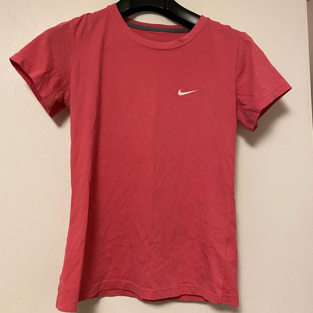 Nike workout t-shirt